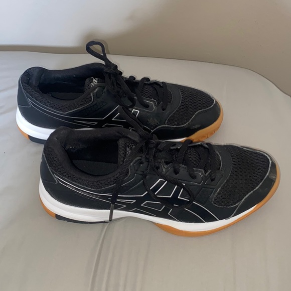 ASICS volleyball shoes - Picture 2 of 7